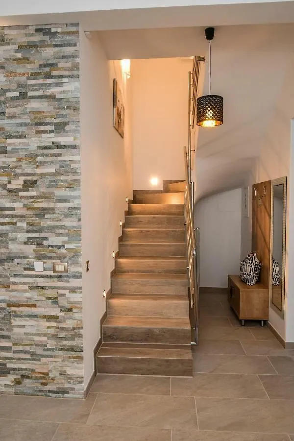 Villa Paula Opatija 0*,  Croatia